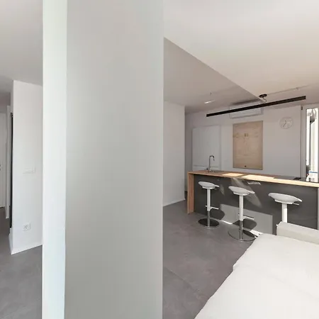 Apartma Family Next To Tivoli Park *